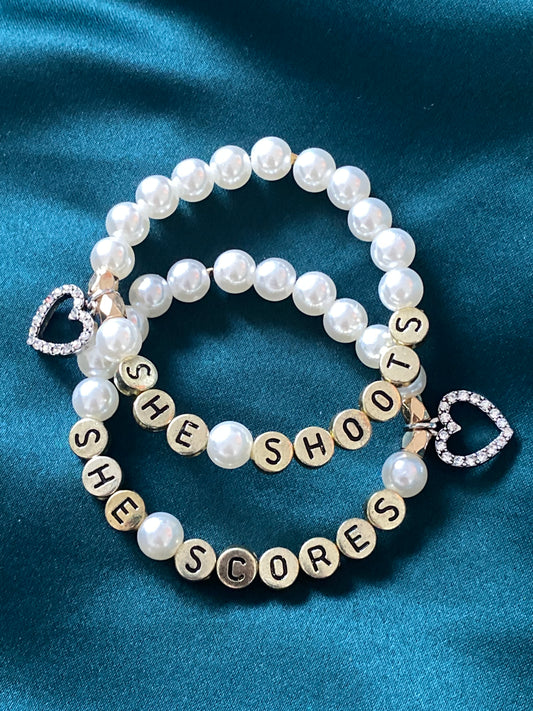 She shoots… she scores! Friendship Bracelets